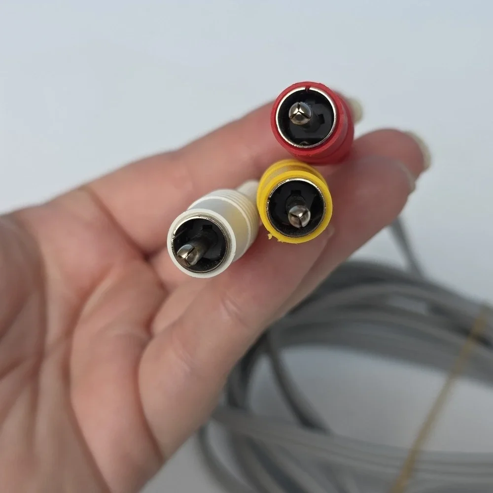 Official Genuine OEM Nintendo Wii AV VIDEO Composite Cable RVL-009, 7 FT